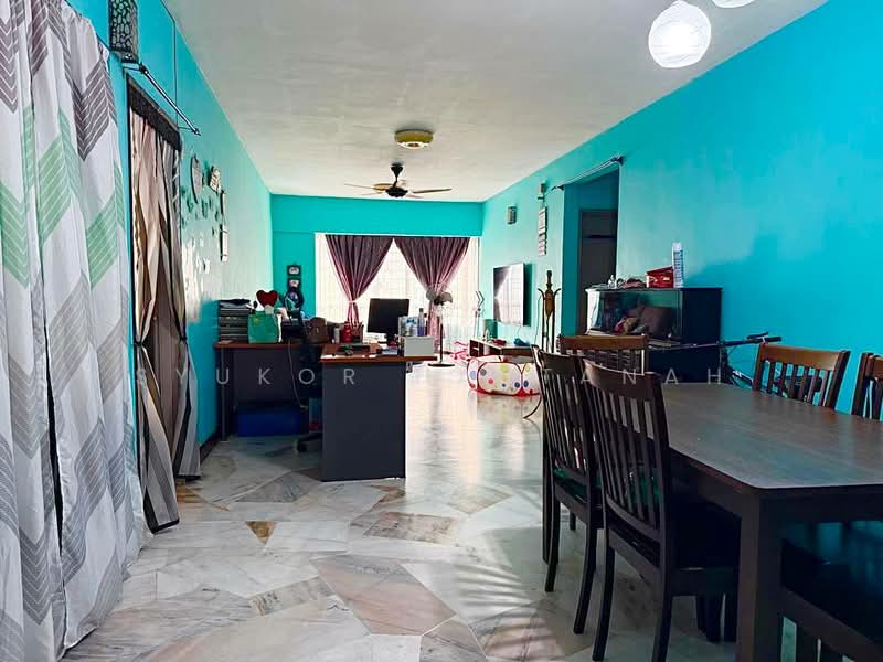 Condominium for Sale at Sri Intan 2 - Syukor Hartanah - Living Room - PropertyGuru.com.my