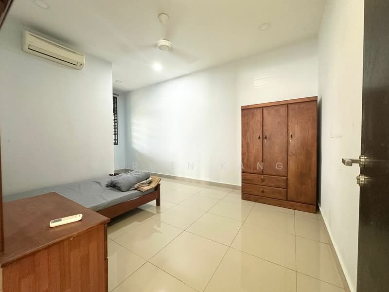 Semi-Detached House for Sale in Taman Impian Emas (Skudai) - Carmen Kang - Bedroom - PropertyGuru.com.my