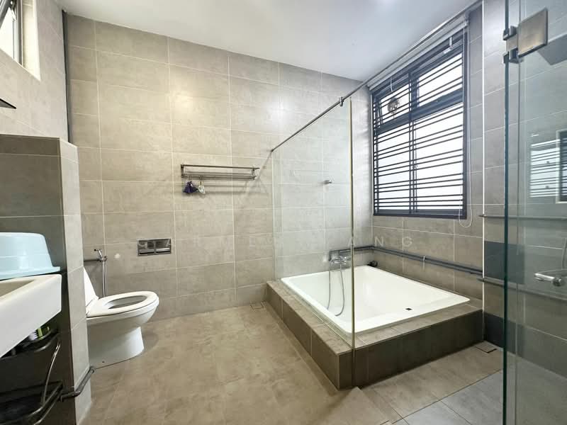 Semi-Detached House for Sale in Taman Impian Emas (Skudai) - Carmen Kang - Bathroom - PropertyGuru.com.my