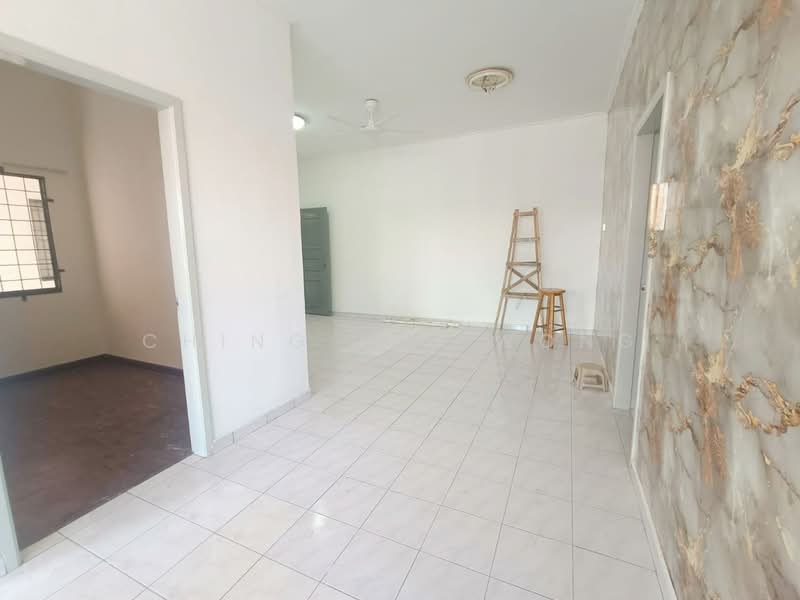Apartment for Sale at Beverly Hills 1 - Ching Hui Wong - Interior - PropertyGuru.com.my