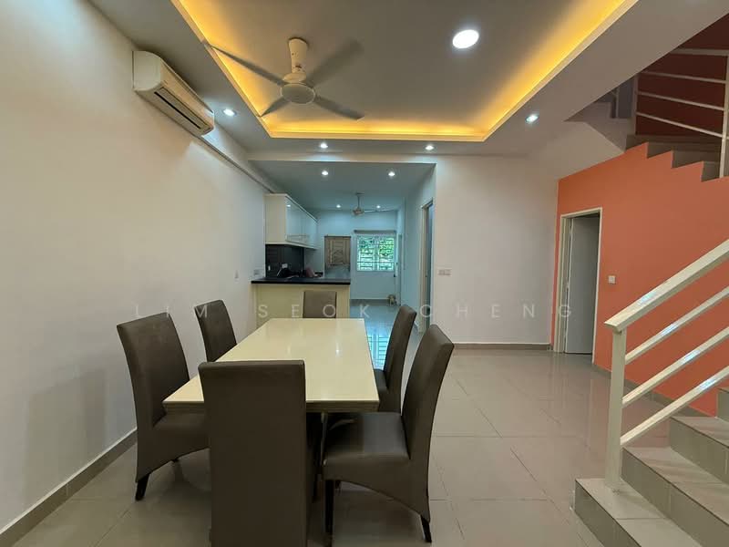 Rumah Teres 2 Tingkat untuk Disewa di Bayan Lepas (Penang) - Lim Seok Cheng - Dining Room - PropertyGuru.com.my