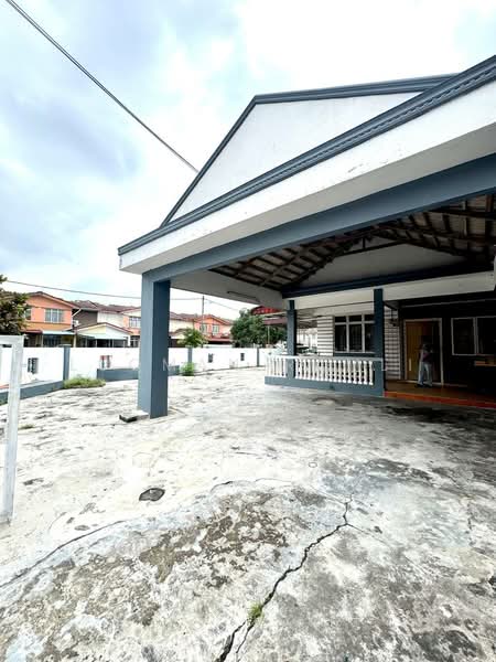 Rumah Teres 2 Tingkat untuk Dijual di Taman Putra Perdana (Puchong) - Luqman Ramli - Exterior - PropertyGuru.com.my