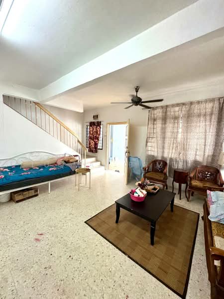 Rumah Teres 2 Tingkat untuk Dijual di Taman Putra Perdana (Puchong) - Luqman Ramli - Living Room - PropertyGuru.com.my