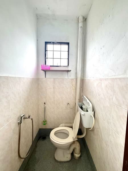 Rumah Teres 2 Tingkat untuk Dijual di Taman Putra Perdana (Puchong) - Luqman Ramli - Bathroom - PropertyGuru.com.my