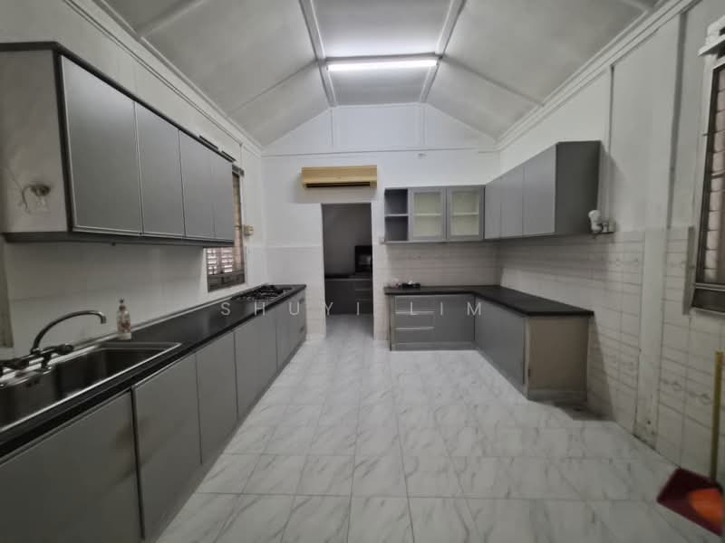 Rumah Banglo untuk Dijual di George Town (Penang) - Shuyi Lim - Kitchen - PropertyGuru.com.my