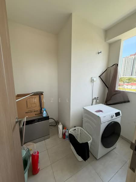 Condominium for Rent at Residensi R8 - Hazel Lee - Balcony - PropertyGuru.com.my