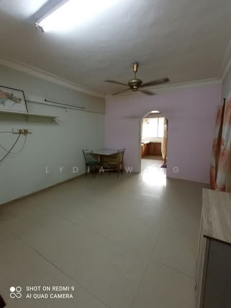 Rumah Flat untuk Disewa di Taman Connaught Flat (Low Rise) - Lydia Wong - Living Room - PropertyGuru.com.my