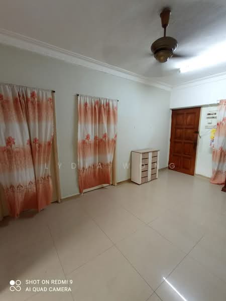 Rumah Flat untuk Disewa di Taman Connaught Flat (Low Rise) - Lydia Wong - Living Room - PropertyGuru.com.my