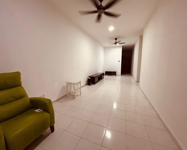 1-storey Terraced House for Sale in Kotasas (Kuantan) - Kenny Loo - Living Room - PropertyGuru.com.my