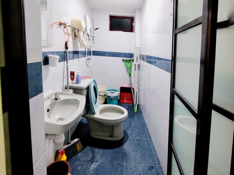 Kondominium untuk Disewa di Shamelin Bestari - Candice Tan - Bathroom - PropertyGuru.com.my