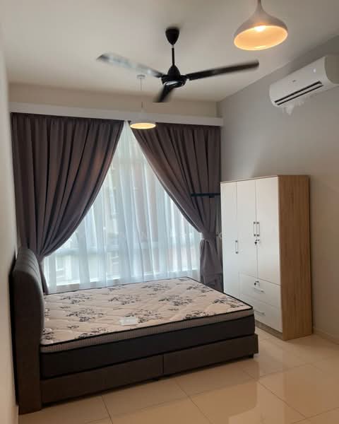 Kondominium untuk Dijual di Mahkota Valley @ Indera Mahkota - Kenny Loo - Bedroom - PropertyGuru.com.my