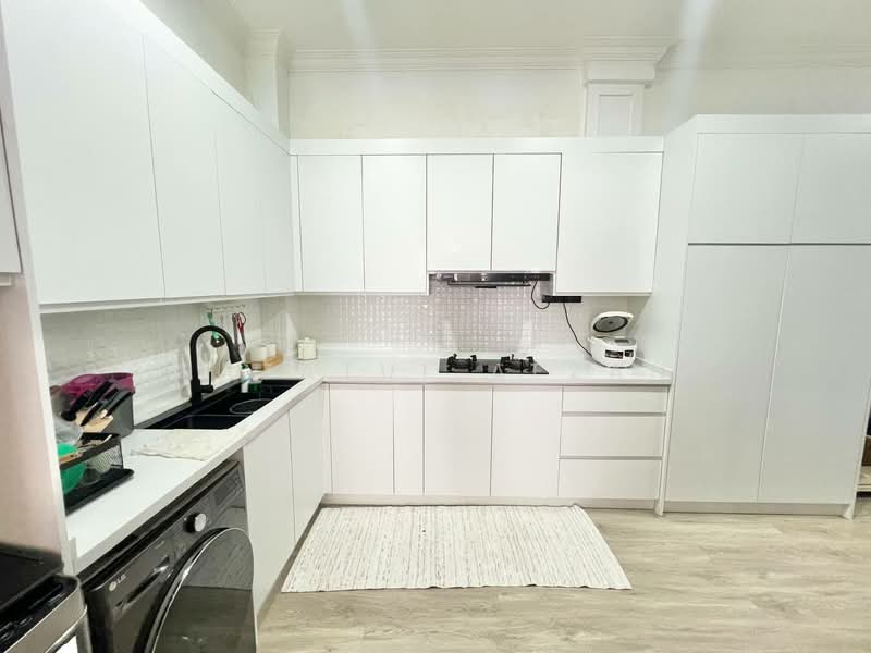 Bungalow for Sale in Bandar Putra Permai (Seri Kembangan) - Nazatul Afzan - PropertyGuru.com.my