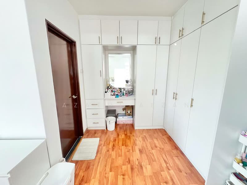 Bungalow for Sale in Bandar Putra Permai (Seri Kembangan) - Nazatul Afzan - PropertyGuru.com.my