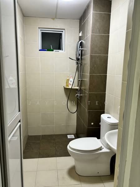 Service Residence for Rent at Pangsapuri Tanah Emas (Golden Sands) - Jayson Teo - Bathroom - PropertyGuru.com.my