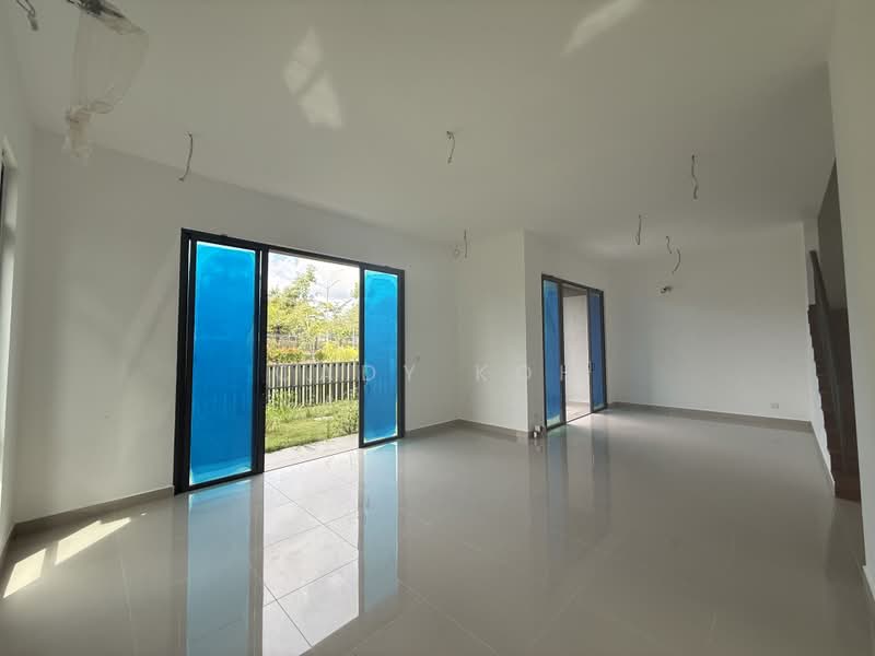 Semi-Detached House for Sale in Cyberjaya (Selangor) - Cady Koh - Living Room - PropertyGuru.com.my