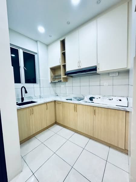 Apartment for Rent at Vista Danau Kota - KINKI CHAN - Kitchen - PropertyGuru.com.my