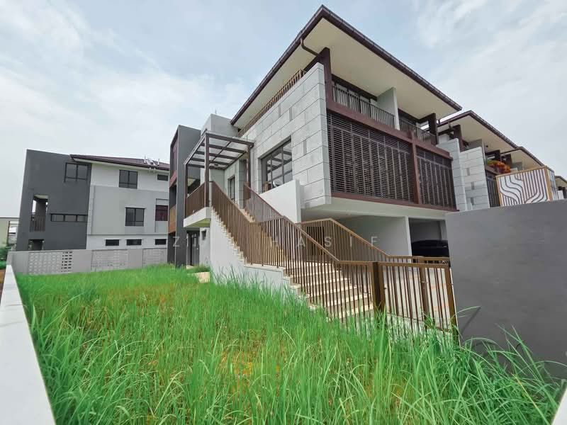 Rumah Teres 2.5-Tingkat untuk Dijual di Cyberjaya (Selangor) - Zul Hasif - PropertyGuru.com.my