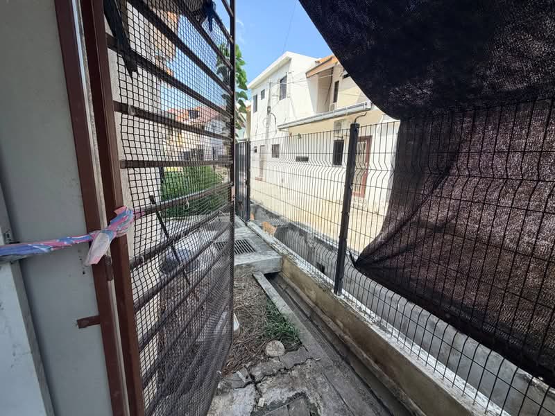 Rumah Teres 2 Tingkat untuk Dijual di Bandar Mahkota Banting (Tanjong Duabelas) - Amzar Faiz - PropertyGuru.com.my
