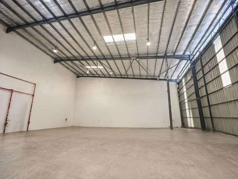 Semi-D Factory for Sale in Taman Perindustrian Sri Plentong (Masai) - Fion Lee - Interior - PropertyGuru.com.my