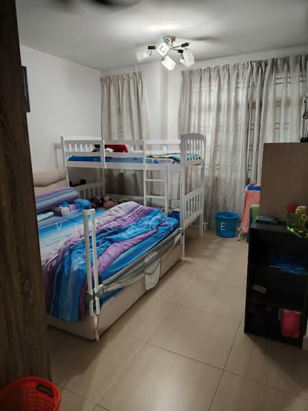 Rumah Teres 2-Tingkat untuk Dijual di Bandar Tiram (Ulu Tiram) - Vincent Tea - Bedroom - PropertyGuru.com.my