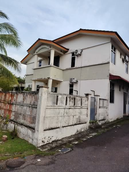 Rumah Teres 2-Tingkat untuk Dijual di Bandar Tiram (Ulu Tiram) - Vincent Tea - Exterior - PropertyGuru.com.my
