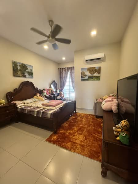 2.5-storey Terraced House for Sale in Kinrara Residence (Puchong) - Mak Oliver - Bedroom - PropertyGuru.com.my