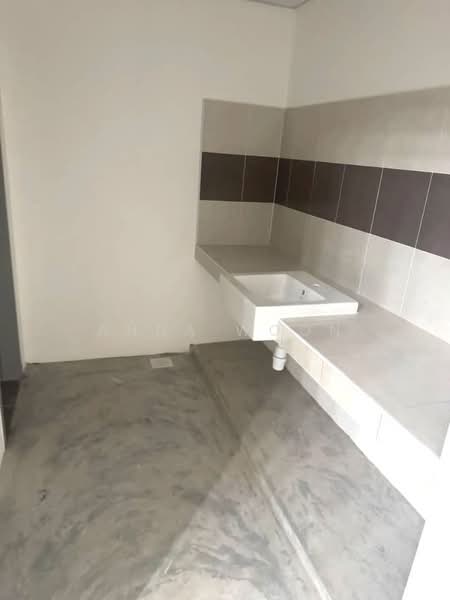 Banglo Komersial untuk Disewa di Taman Pelangi (Johor Bahru) - Anna Woon - Interior - PropertyGuru.com.my