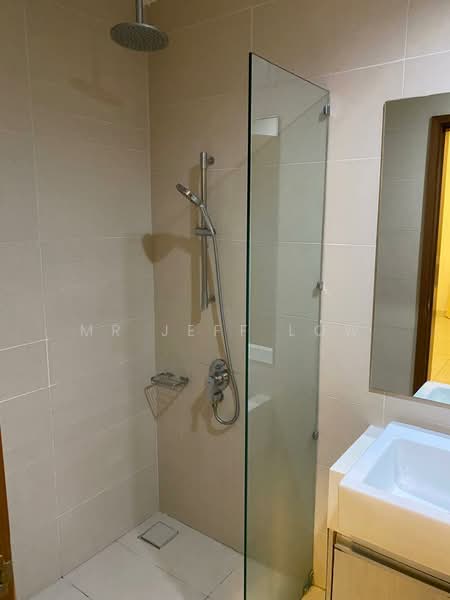 Kondominium untuk Dijual di Sri Putramas III / Royal Regent - Mr Jeff Low - Bathroom - PropertyGuru.com.my