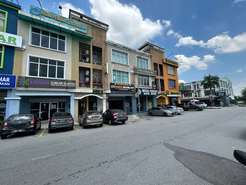 Shop for Sale in Kajang (Selangor) - Aishah Rosnam - Exterior - PropertyGuru.com.my