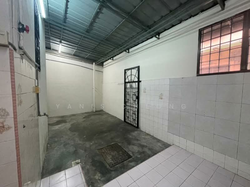 Rumah Teres 2 Tingkat untuk Dijual di Taman Bukit Maluri (Kepong) - Yanis Cheong - Interior - PropertyGuru.com.my