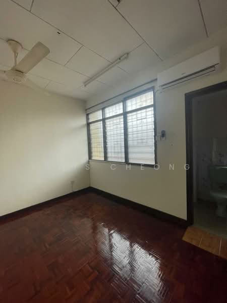 Rumah Teres 2 Tingkat untuk Dijual di Taman Bukit Maluri (Kepong) - Yanis Cheong - Interior - PropertyGuru.com.my