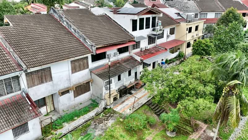 2-storey Terraced House for Sale in Seksyen 8 (Shah Alam) - Mohd Nor Fahmi - Exterior - PropertyGuru.com.my