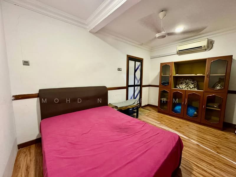 2-storey Terraced House for Sale in Seksyen 8 (Shah Alam) - Mohd Nor Fahmi - PropertyGuru.com.my