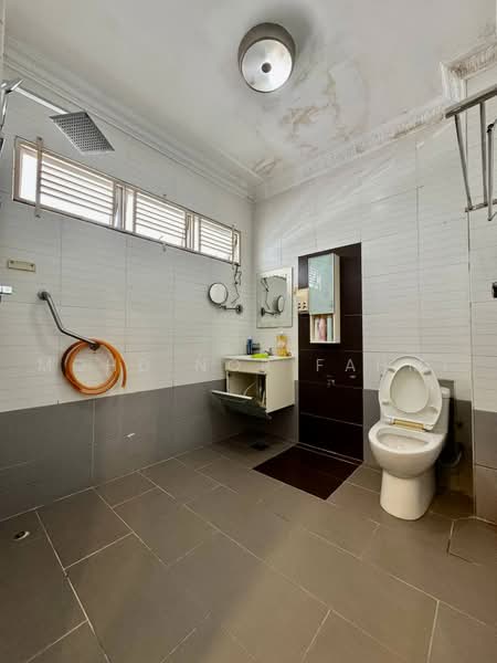 2-storey Terraced House for Sale in Seksyen 8 (Shah Alam) - Mohd Nor Fahmi - PropertyGuru.com.my