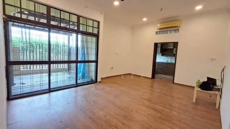 Rumah Berkembar untuk Dijual di Taman Emas (Klang) - Tom Lee - PropertyGuru.com.my