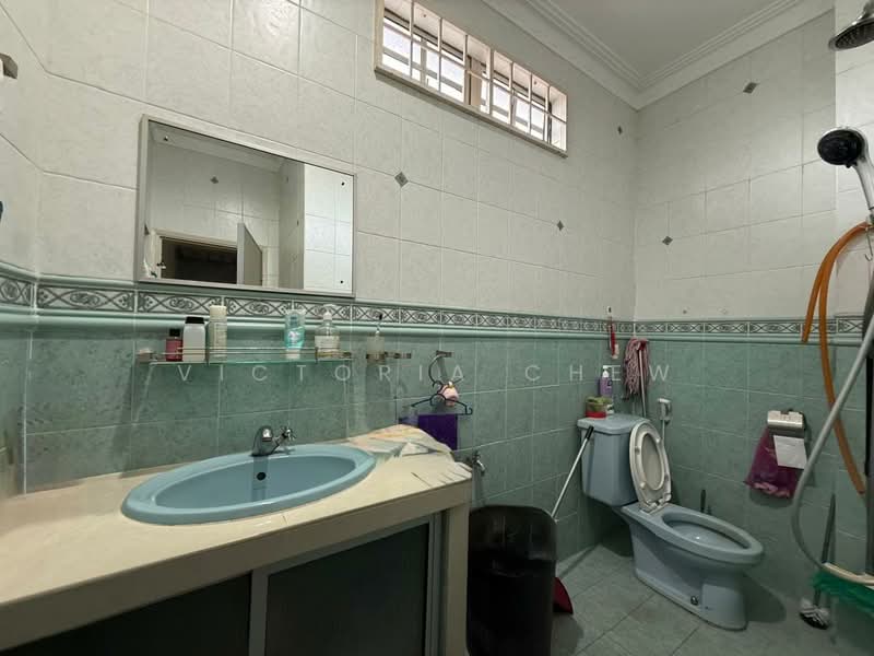 Rumah Teres 2 Tingkat untuk Dijual di Usj 6 (Subang Jaya) - Victoria Chew - Bathroom - PropertyGuru.com.my