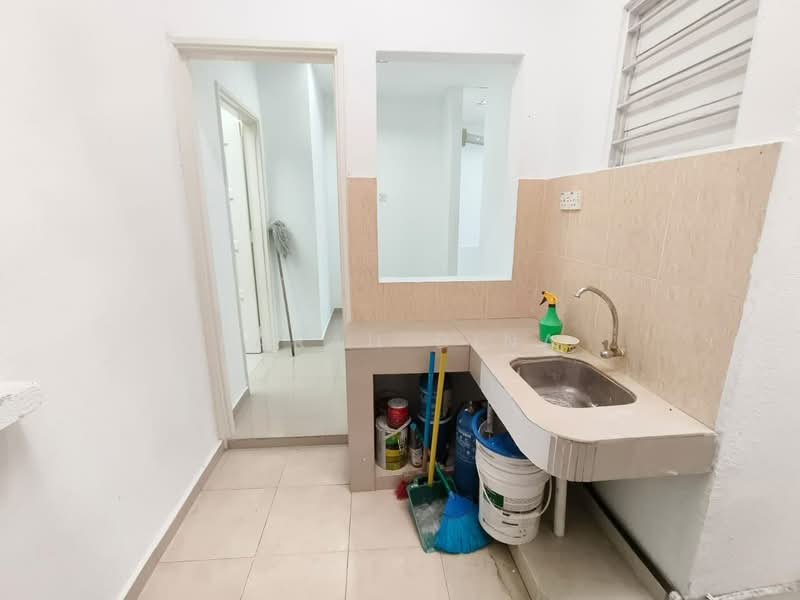 Kedai / Pejabat untuk Dijual di Kepong (Kuala Lumpur) - Farah Dina - Interior - PropertyGuru.com.my
