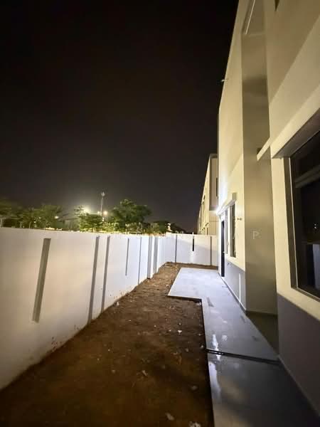 Rumah Berkembar untuk Dijual di Taman Sutera Utama (Skudai) - Johnson Yap - Exterior - PropertyGuru.com.my