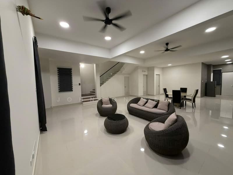 Rumah Berkembar untuk Dijual di Taman Sutera Utama (Skudai) - Johnson Yap - PropertyGuru.com.my