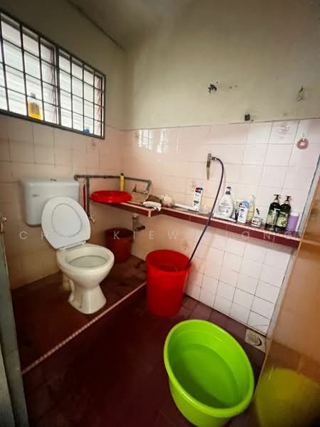 2-storey Terraced House for Sale in Air Putih (Kuantan) - Chai Kiew Tiong - Bathroom - PropertyGuru.com.my