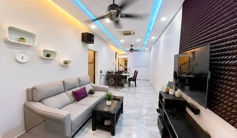 1-storey Terraced House for Sale in Taman Serdang Jaya (Seri Kembangan) - Mohd Nor Fahmi - Living Room - PropertyGuru.com.my
