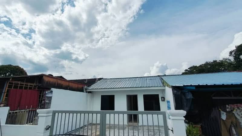 1-storey Terraced House for Sale in Taman Ungku Tun Aminah (Skudai) - Jaz Lee - PropertyGuru.com.my