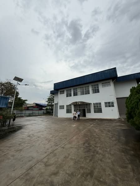 Factory for Rent in Taman Perindustrian Senai (Senai) - Johnson Yap - Exterior - PropertyGuru.com.my