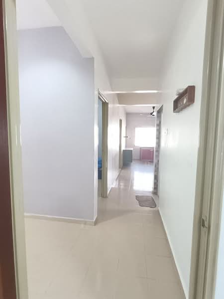 1-storey Terraced House for Sale in Taman Kota Masai (Pasir Gudang) - Ong Lih Shyan - Corridor - PropertyGuru.com.my