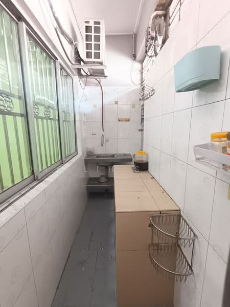 1-storey Terraced House for Sale in Taman Kota Masai (Pasir Gudang) - Ong Lih Shyan - Kitchen - PropertyGuru.com.my