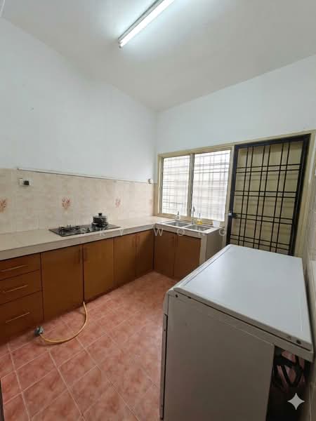 2-storey Terraced House for Sale in Bandar Bukit Puchong (Puchong) - Sky Wong - Kitchen - PropertyGuru.com.my