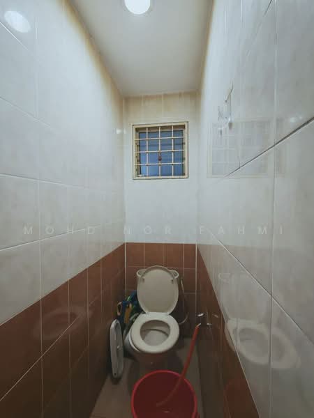 Rumah Teres 1 Tingkat untuk Dijual di Lembah Keramat (Ulu Kelang) - Mohd Nor Fahmi - Bathroom - PropertyGuru.com.my
