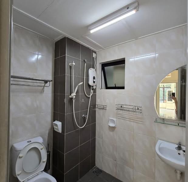 Kondominium untuk Disewa di One Damansara - Eva Yap - Bathroom - PropertyGuru.com.my