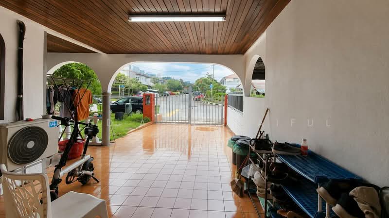 2-storey Terraced House for Sale in Taman Tun Dr Ismail (Kuala Lumpur) - Mohd Aizat Saiful Bahri - Exterior - PropertyGuru.com.my