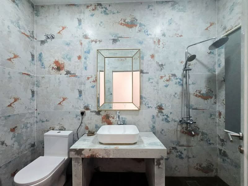 Rumah Teres 2 Tingkat untuk Dijual di Taman Setiawangsa (Setiawangsa) - Zul Syafiq - Bathroom - PropertyGuru.com.my